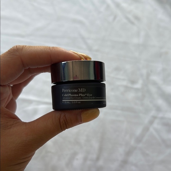 Perricone MD Cold Plasma Plus+ Eye - Picture 2 of 4